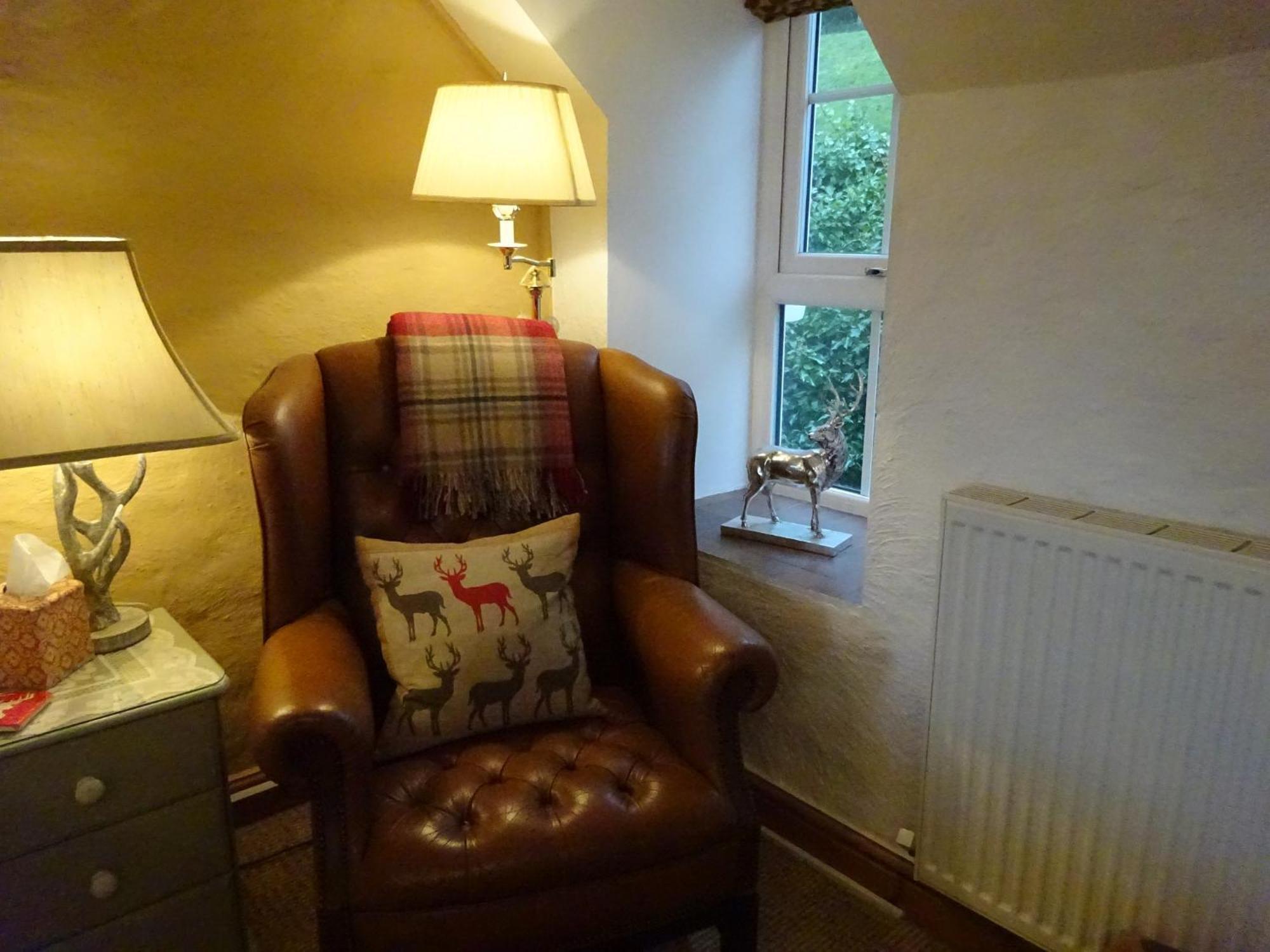 Yr Hen Felin - The Old Mill 4*
