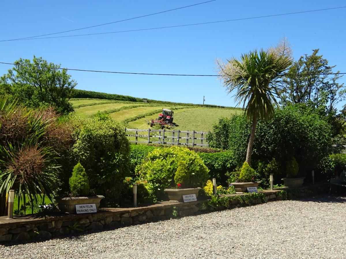 Yr Hen Felin - The Old Mill Bed & Breakfast 4*